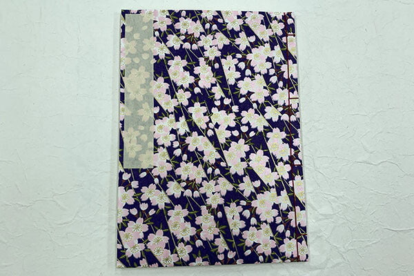 Watoji Note Book 2025 Autumn 18x26 Sakura on Navy