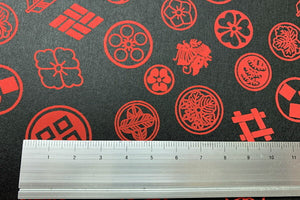 Yuzen Paper Kotobuki Komon 60 Red Emblems on Black